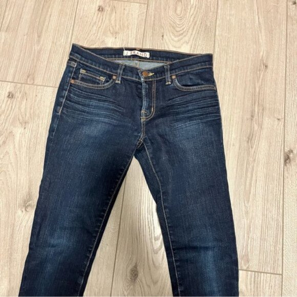 J Brand With Orange Stitching Skinny Leg Blue Jeans, Style #910 Ink, Size 28 - Picture 6 of 8